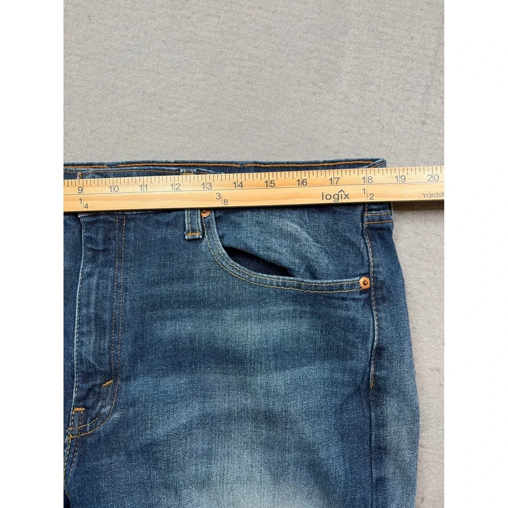 Levis 514 Straight Fit Jeans Mens 38 Medium Wash Made in Mexico